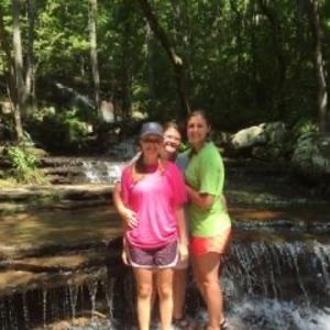 Meet your Posher, Holly